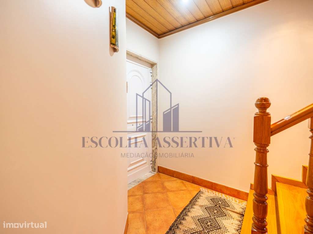 Elegância e Exclusividade na Aroeira - Moradia com Piscina, Jardim ...-2