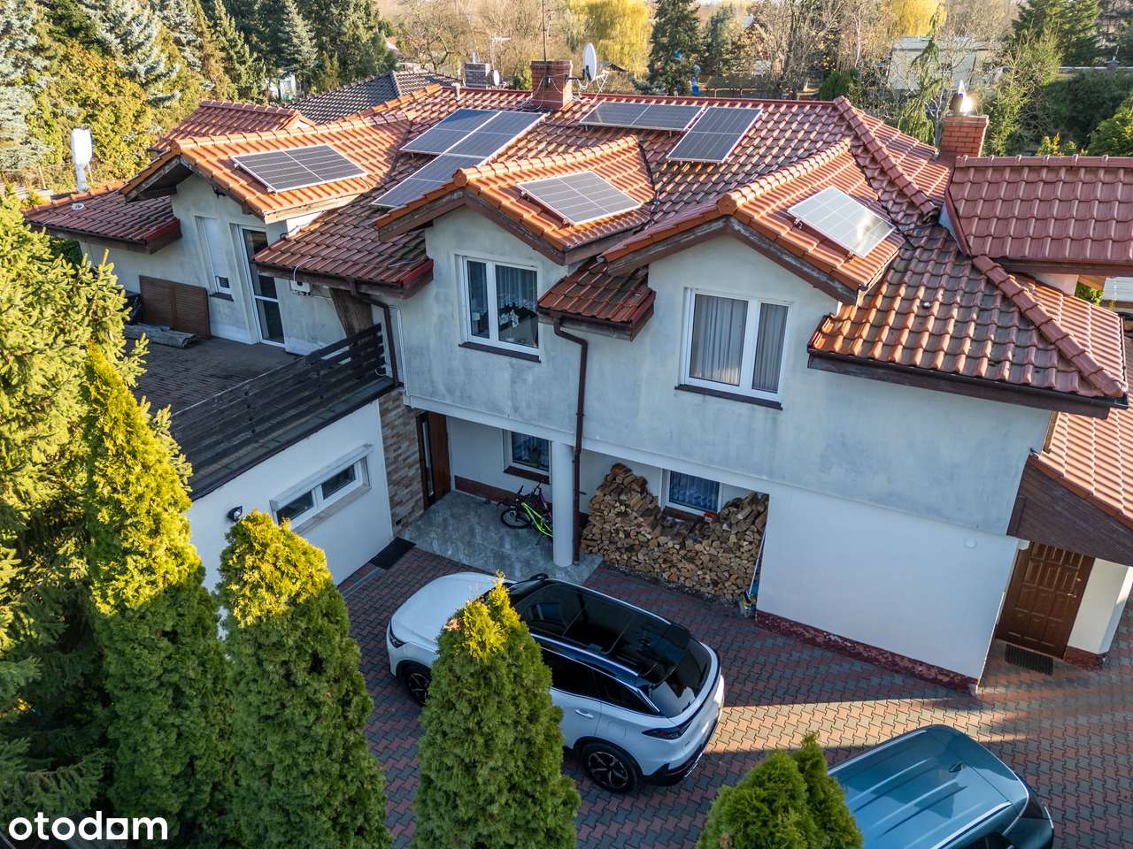 Dom z potencjałem – dwa niezależne wejścia / dom + osobne mieszkanie-16