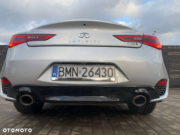 Infiniti Q60 - 19