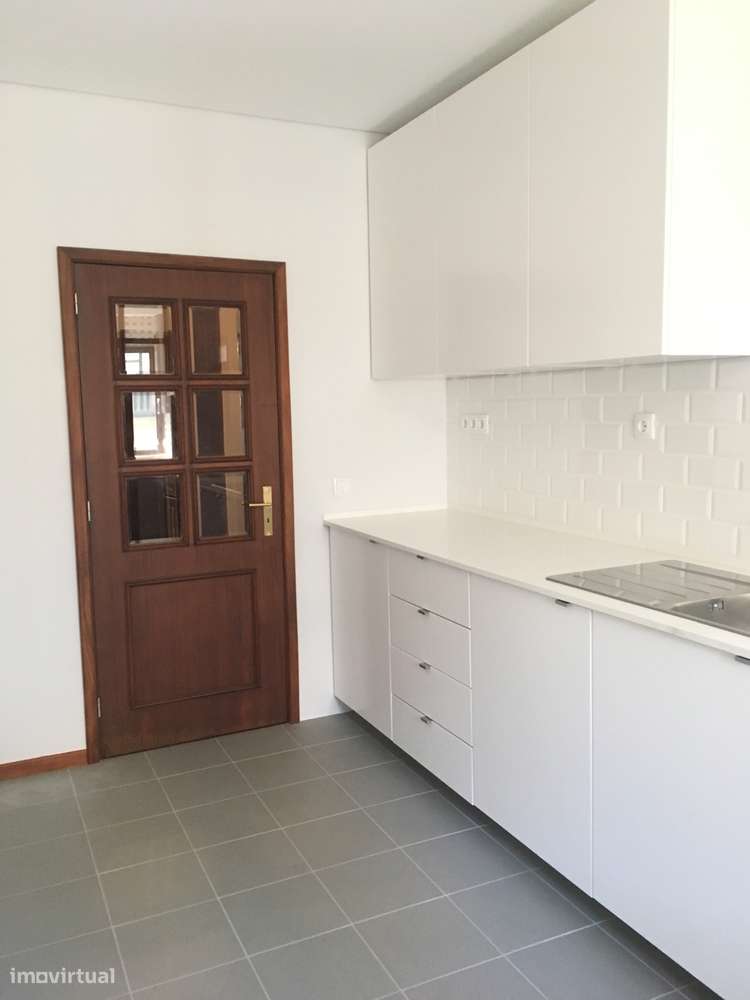 T2 Rua da Boavista/ metro Lapa - Grande imagem: 3/18