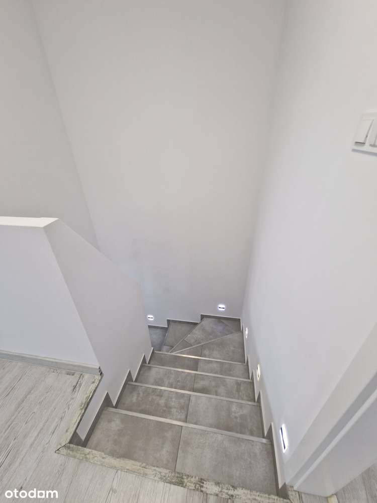 Dom, 115 m², Domasław-6