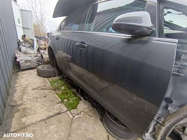 Usa dezechipata dreapta fata/spate Opel Astra J hatchback PRET PE BUCATA - 1