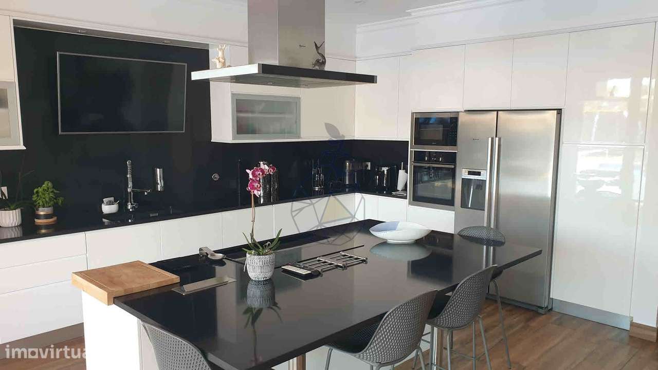 Moradia T4 de Luxo Térrea com Piscina Privada - Monte Canelas - Portim - Grande imagem: 5/53