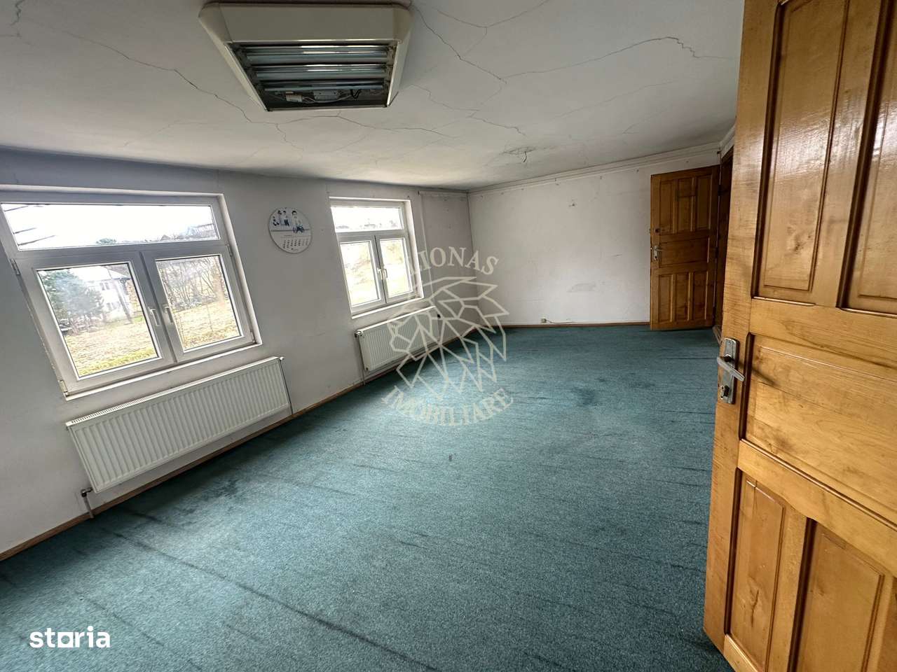 Spatiu central -ideal locuire /pensiune/cabinet/birouri- Sangeorz-Bai - Imagine principală: 5/14