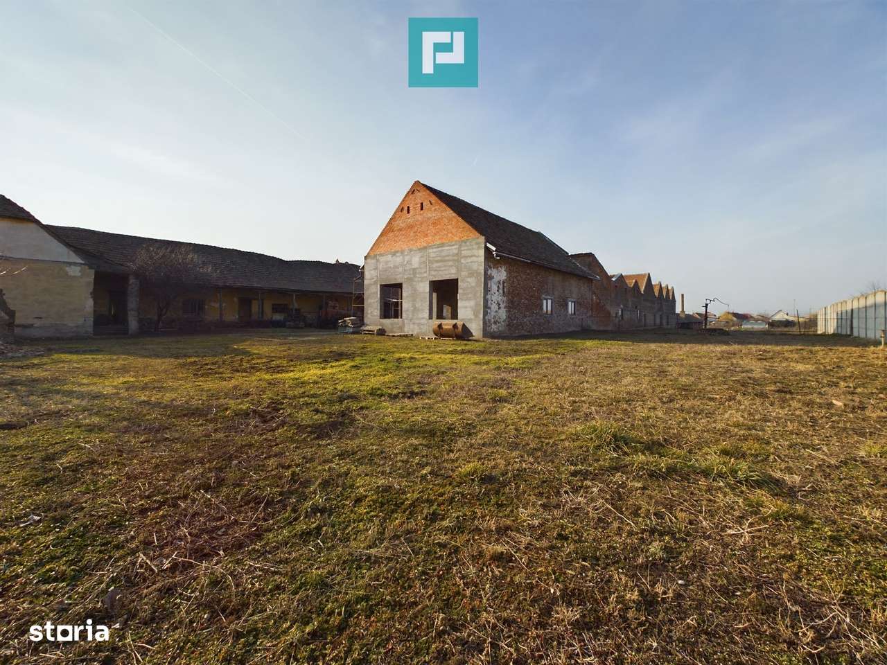 Teren și hale pe calea Aradului în Periam-3