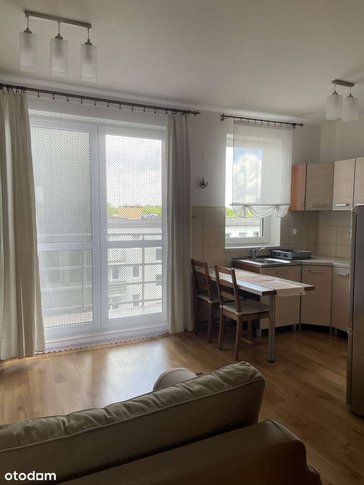 Mieszkanie 32 m² z balkonem w Poznaniu, Grunwald