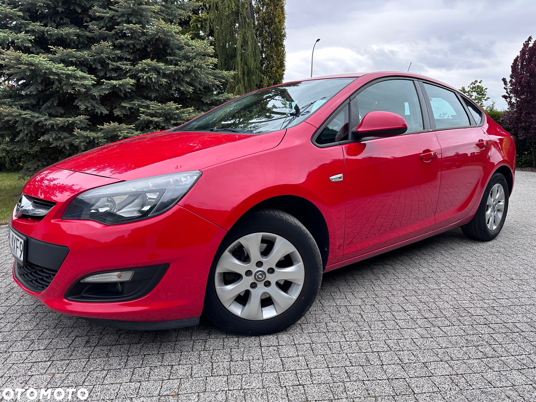 Opel Astra IV 1.6 CDTI Business - 12