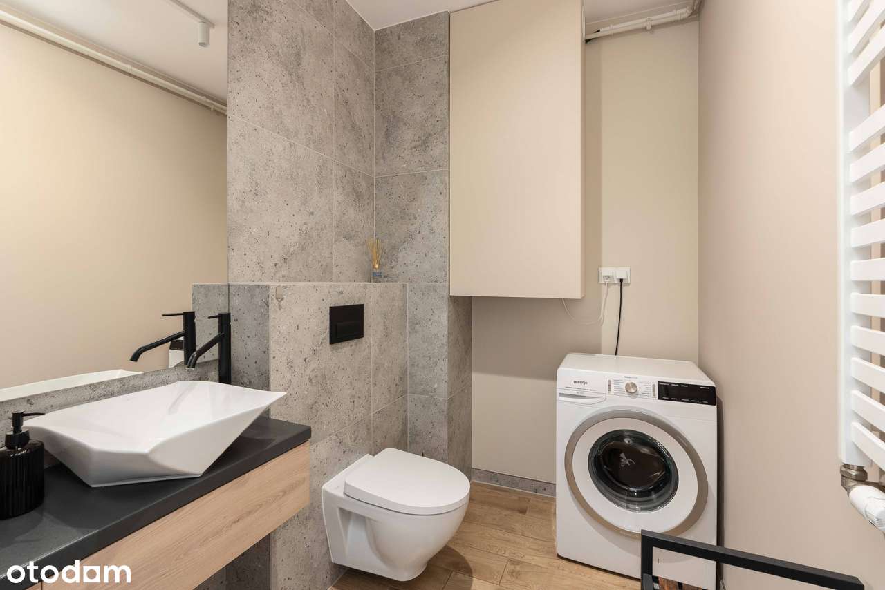 Przestronny bliźniak, gotowy do wejścia/fotowoltaika/klima./Koninko-8