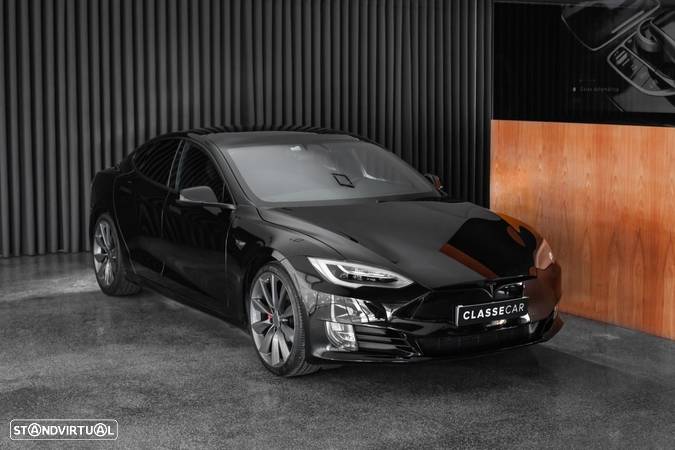 Tesla Model S 75D - 10