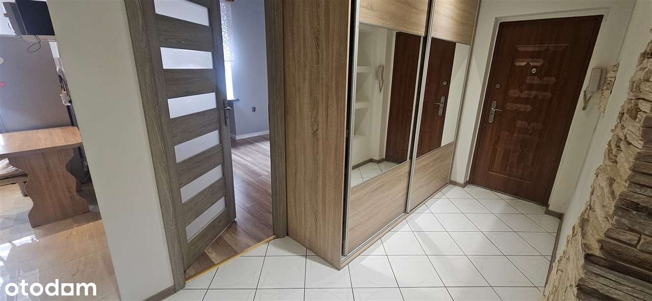 NOWA NIŻSZA CENA ! Mieszkanie 2-pok.Śródmieście parter-9