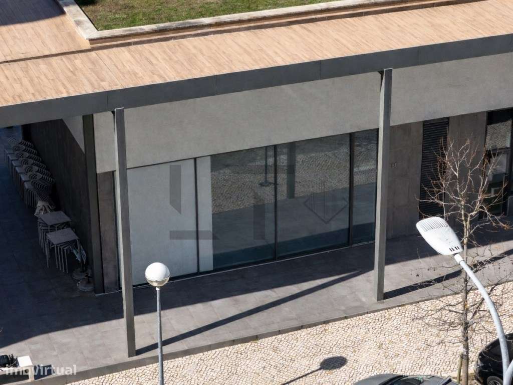 Fantástica Loja Com Rendimento Garantido na Avenida David Mourão Fe... - Grande imagem: 4/15