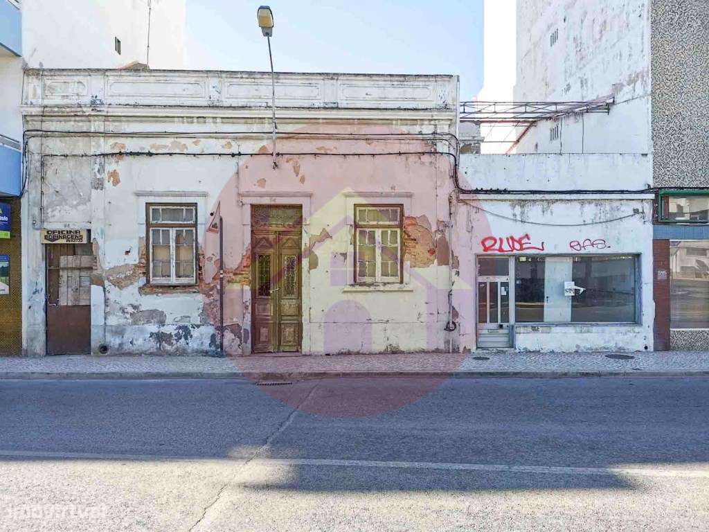 Moradia para Venda no Centro em Portimão-7