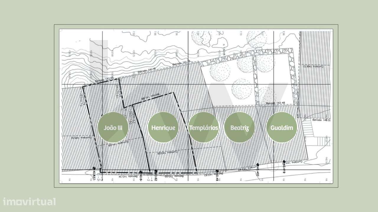 Moradia T1 em Remodelação Total – Oportunidade de Investimento em Carr - Grande imagem: 4/16