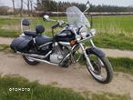 Suzuki Intruder - 1