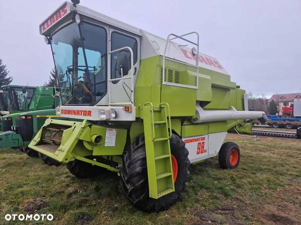 Claas Dominator 98SL - 2