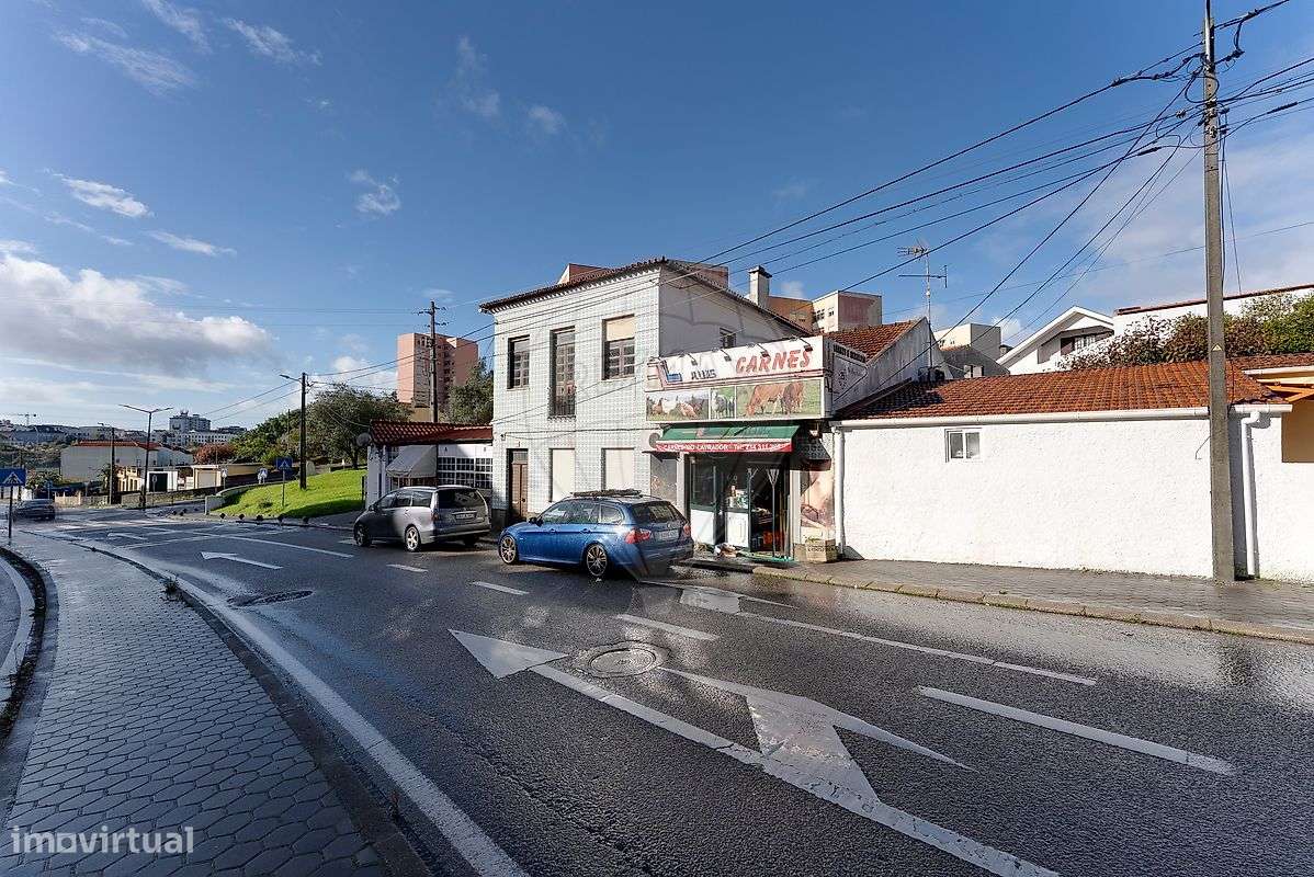 Moradia T8 para venda-16