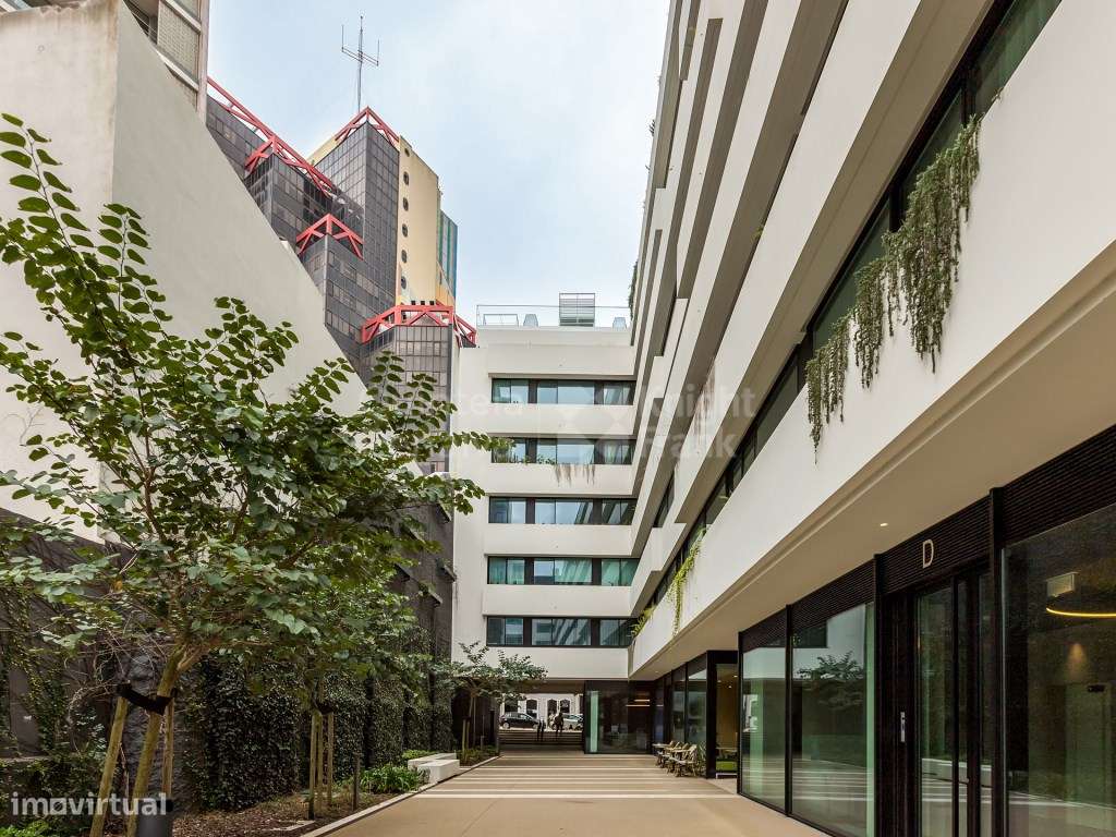 Apartamento T1 para venda com móveis no LX Living-24