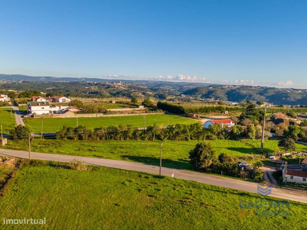 Terreno para construção a 10 minutos de São Martinho do Porto - Grande imagem: 3/23