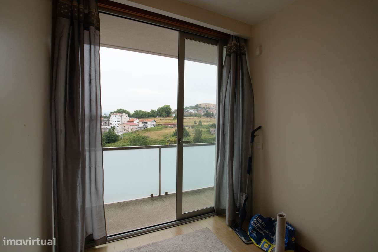 Moradia Geminada V4 c/ Piscina e Vistas Rio Douro em Oliveira do Douro-58