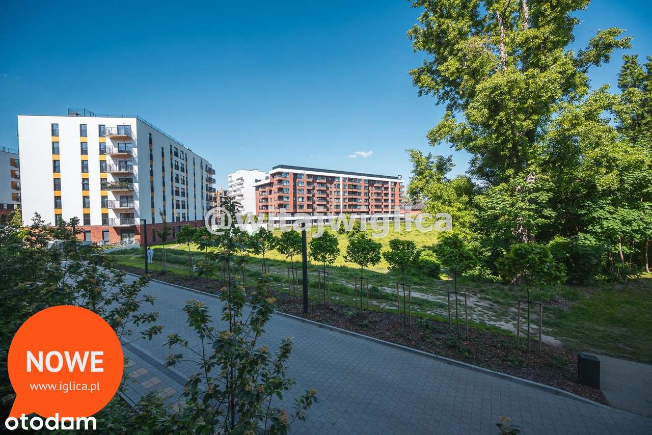 Kępa Mieszczańska, balkon, duże okna. HIT-1