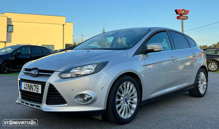 Ford Focus 1.0 SCTi Titanium - 8