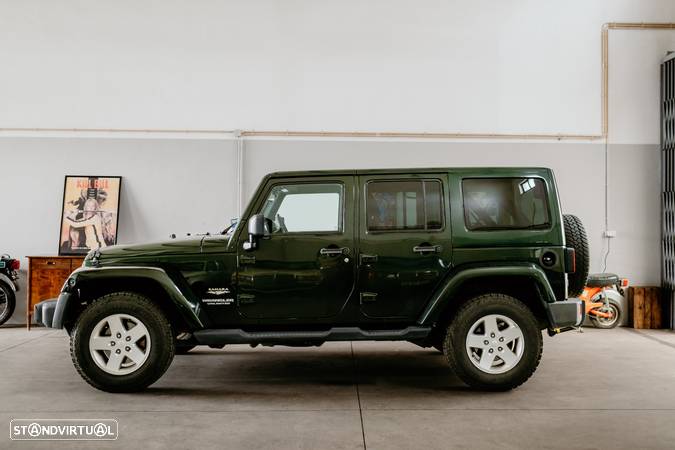 Jeep Wrangler Unlimited - 1