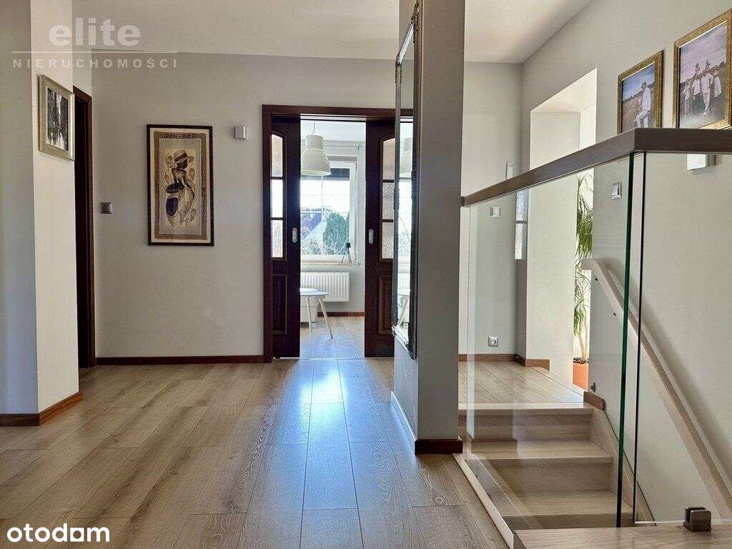 Warszewo klimatyczny dom o pow. całkowitej 330 m2-13