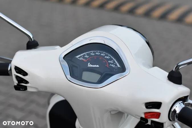 Vespa GTS - 26