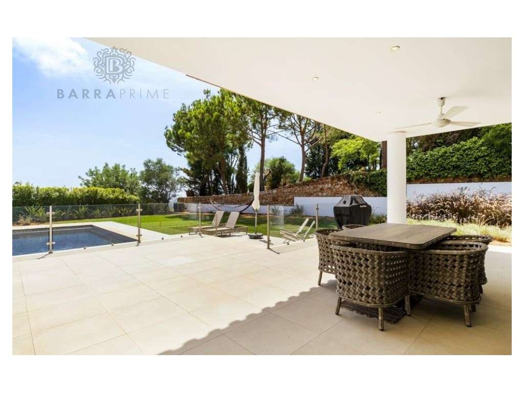 Moradia Moderna com Vista Mar em Almancil Algarve - Grande imagem: 5/24