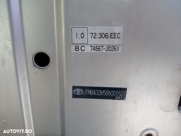 Capota motor 74567-20261 Toyota Avensis 2 T25  [din 2002 pana  2006] - 3