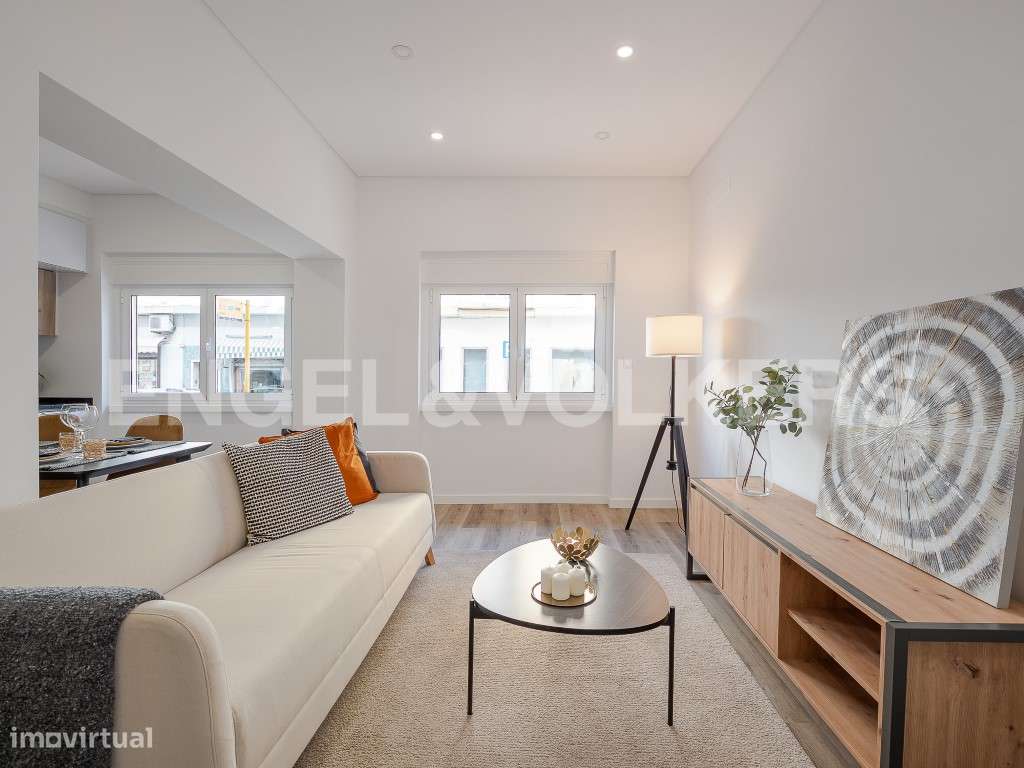 T2 com arrecadação em total renovação em Benfica - Grande imagem: 2/13