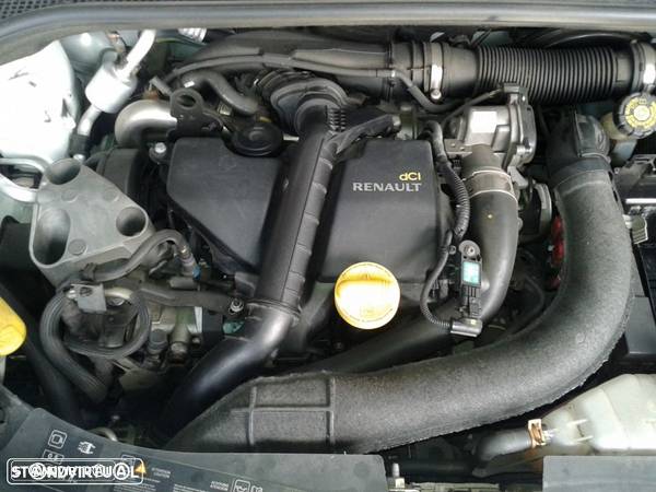 renault clio 3 2010 para peças - 15