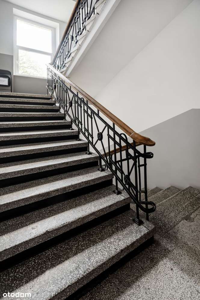Frontowe Z Balkonem I  Miejscem Parkingowym - Więcej