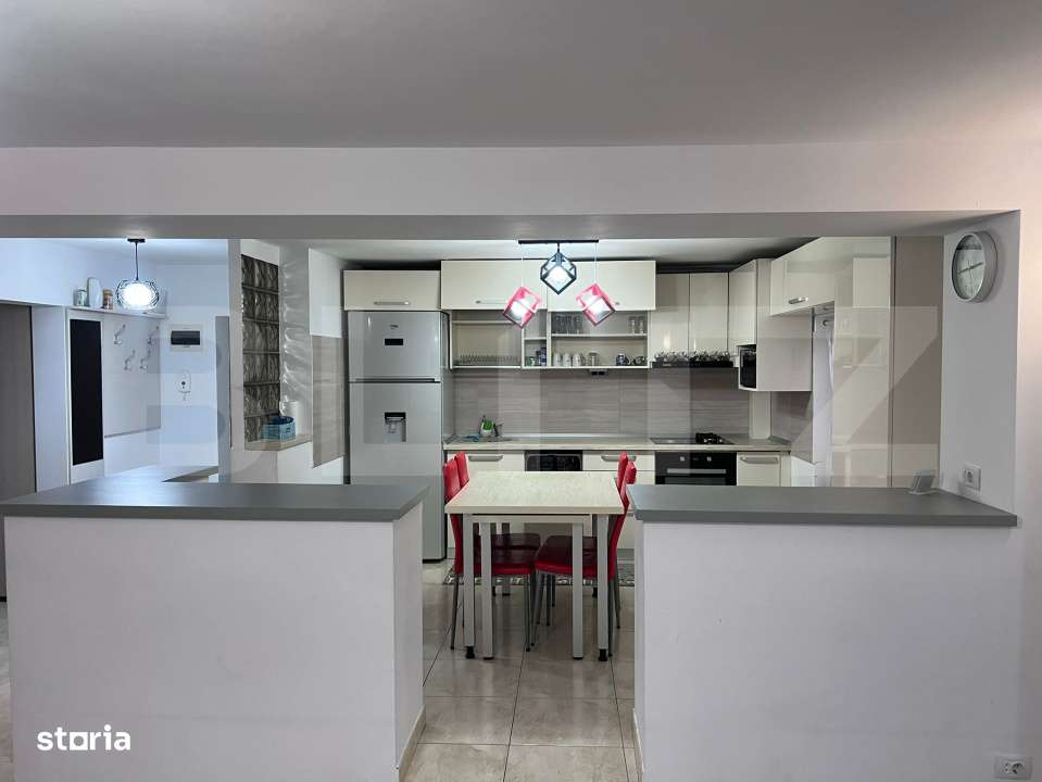 Penthouse 4 camere, 160 mp, zona Micro 3 - Imagine principală: 4/17