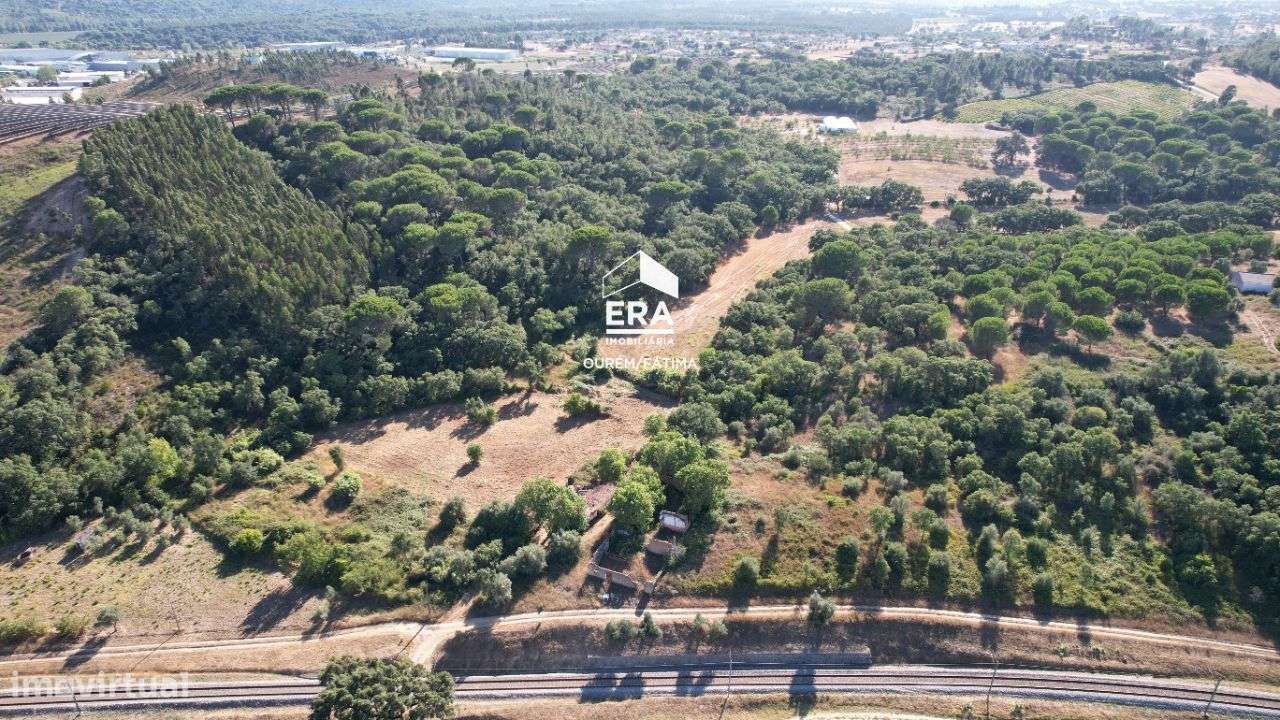 Terreno com Ruína em Tomar - Grande imagem: 2/15