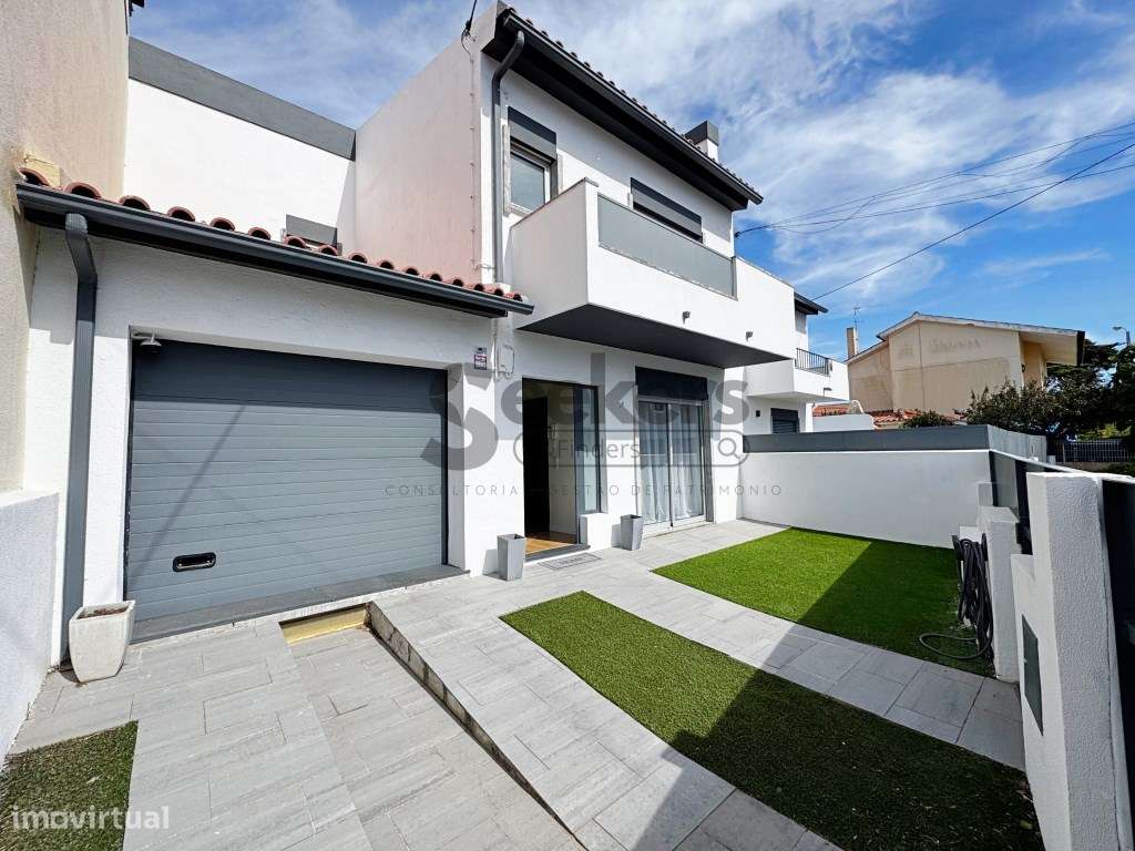 Exclusiva Moradia T3+2 com Jardim, Salão Social e Cozinha de Sonho ...-0