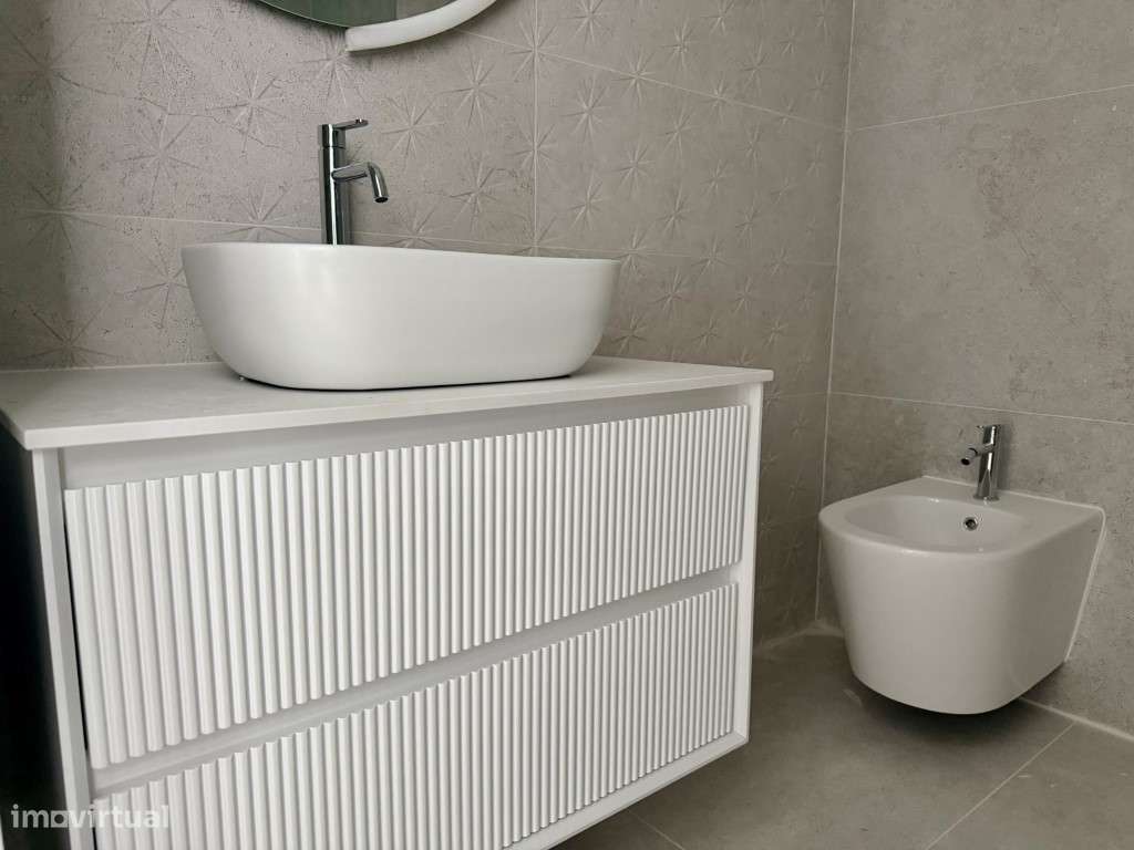 Apartamento a venda em Palmela, com Parqueamento e Terraço-13