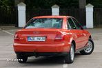 Audi A4 1.8 - 21