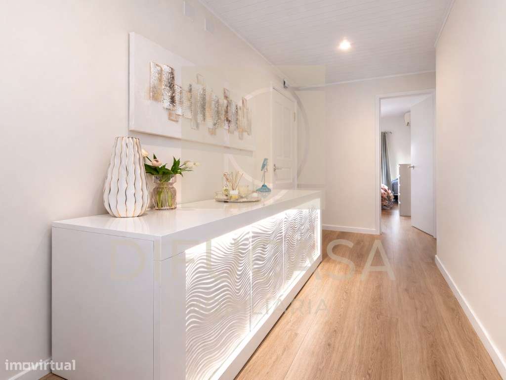 R260_Apartamento T3 Central no Feijó-9