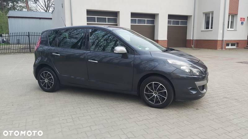 Renault Scenic 1.4 16V TCE Expression - 24