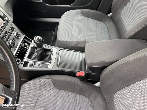 VW Passat 1.9 TDi Trendline Pack BM - 27
