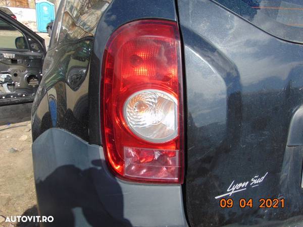 Stop Dacia duster 2009-2016 stopuri stanga dreapta lampa gripla dezmembrez duster 1.5 2x4 - 1