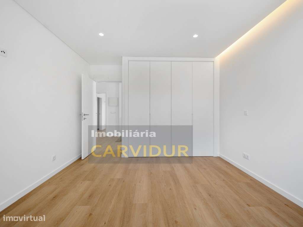 Moradia Ericeira a 12km V4 Nova em Lote com 730m2 e praia a 300m-22