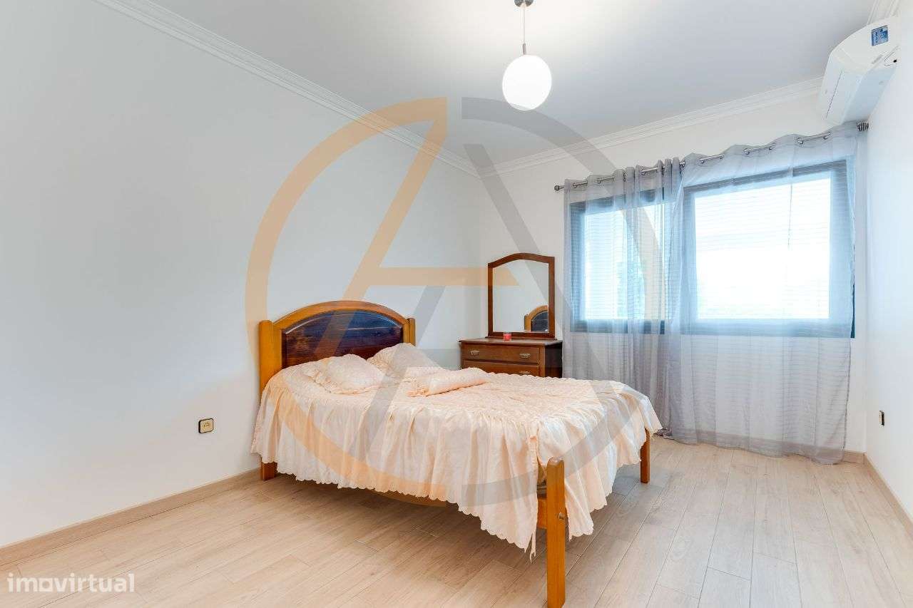 Moradia T6 c/ Piscina, amplo Espaço Exterior e Garagem | Vila do Conde-37