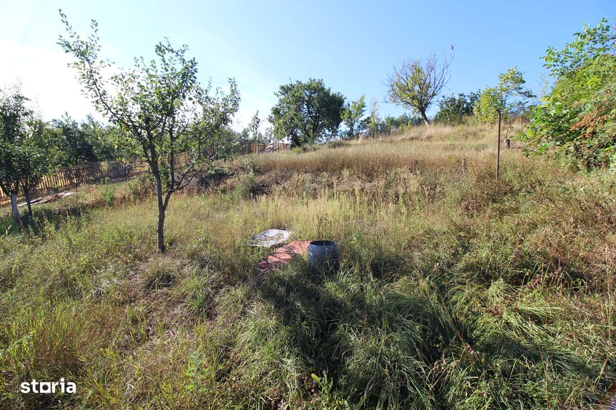 Vând casă D+P în Peștișu Mare, la 4 km de Hunedoara, garaj, anexe...-5