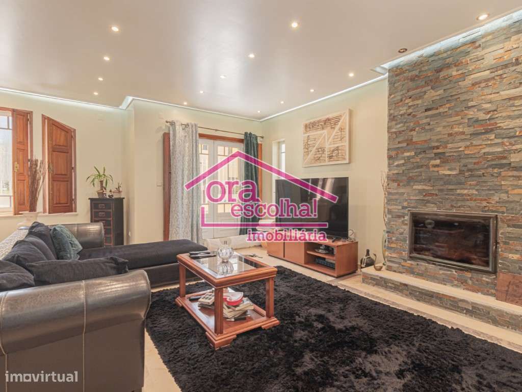 Moradia ISOLADA T4 de 2001 nos Foros de Amora! - Grande imagem: 5/21