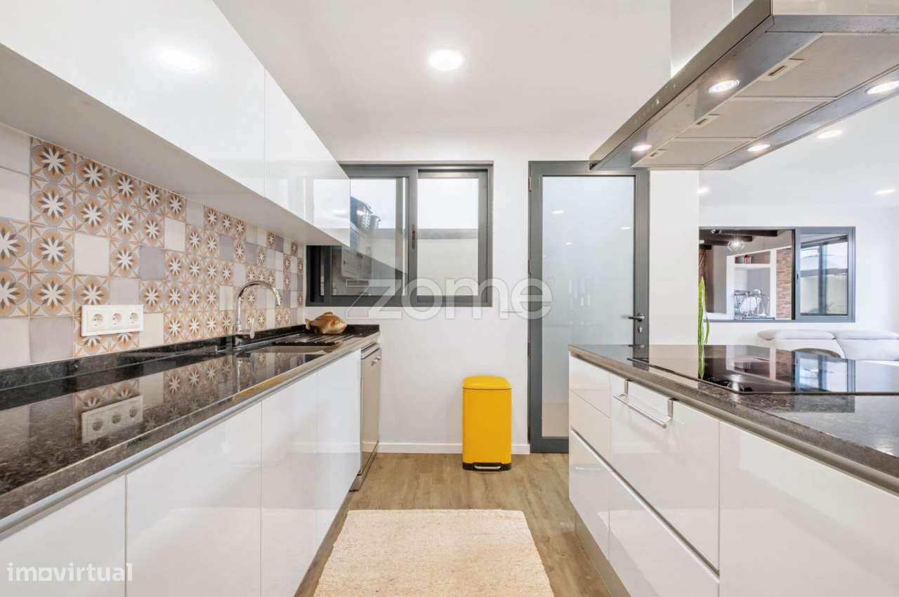 Moradia T3 em Santo António | Conforto, Localização e Estilo de Vid...-10