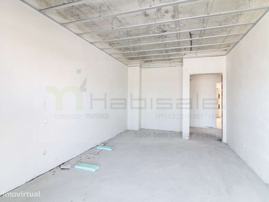 Apartamento T3 com boas áreas e garagem | Paradela, Santo António d...-15