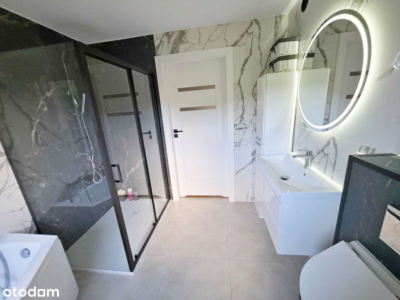 Piękny, komfortowy dom w Bystrej pod Bielsko-Białą - Pełny obrazek: 5/20