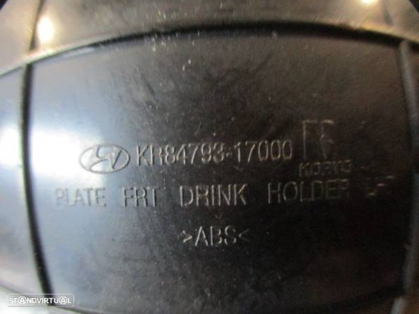 Grelha Friso KR8479317000 KR8479217000 HYUNDAI MATRIX 2004 1.5 CRDI 82CV 5P CINZA INTERIOR GRE SUPORTE DE COPOS - 2